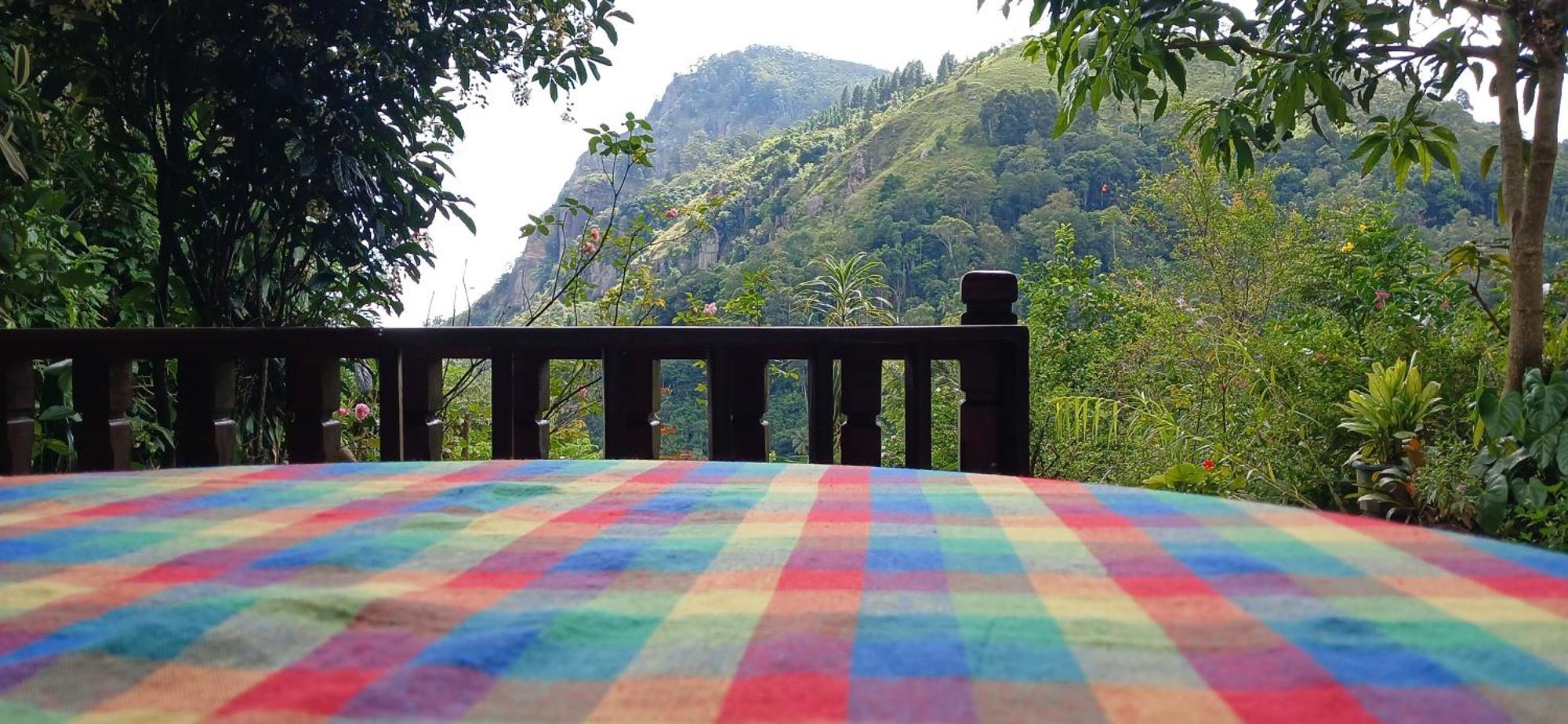Bed and Breakfast Pasan Guest à Ella Extérieur photo