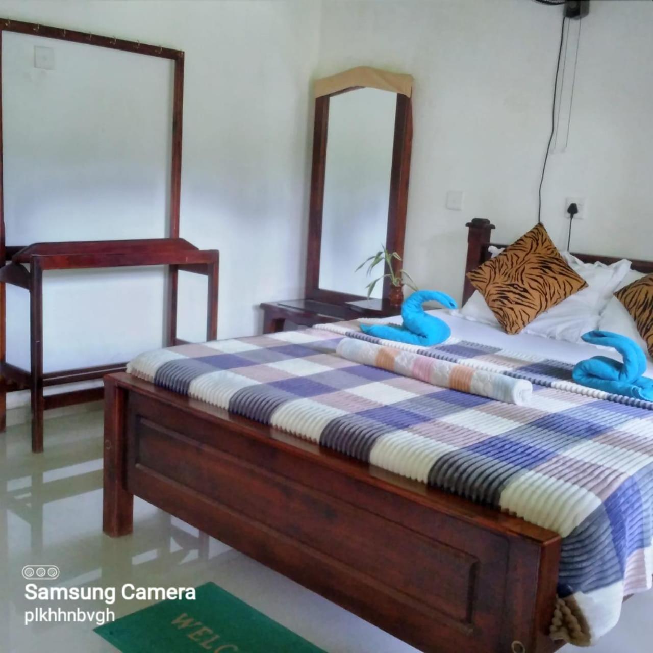 Bed and Breakfast Pasan Guest à Ella Extérieur photo